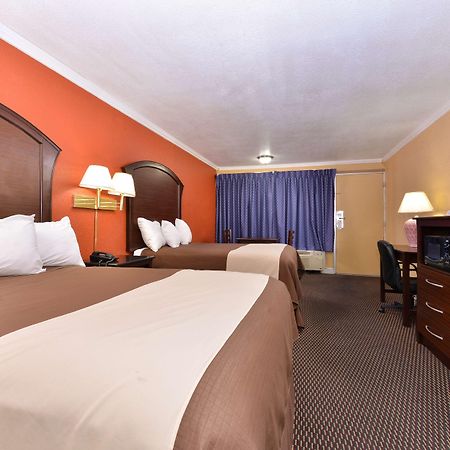 Americas Best Value Inn Schulenburg Buitenkant foto