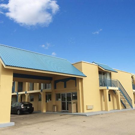 Americas Best Value Inn Schulenburg Buitenkant foto