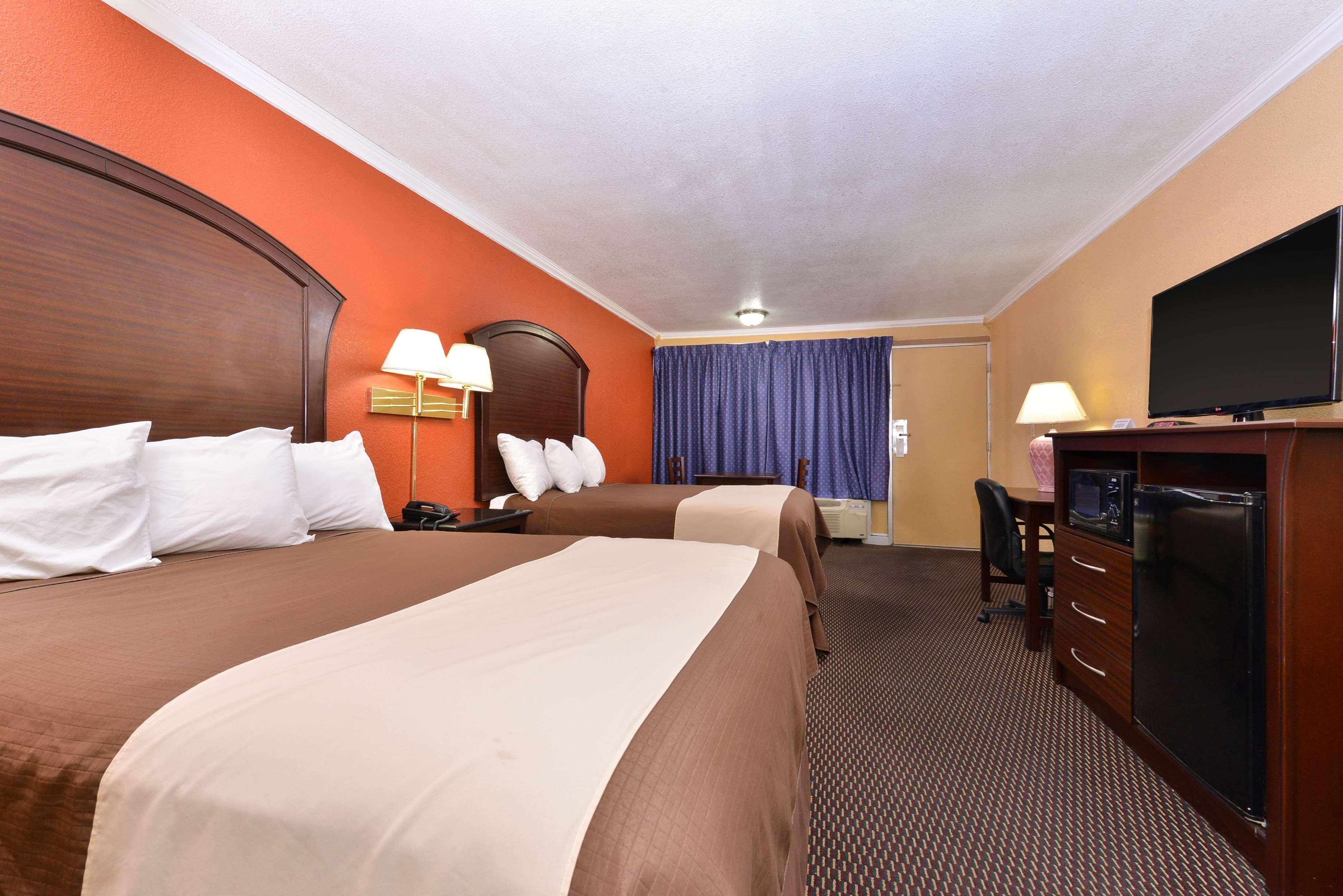 Americas Best Value Inn Schulenburg Buitenkant foto