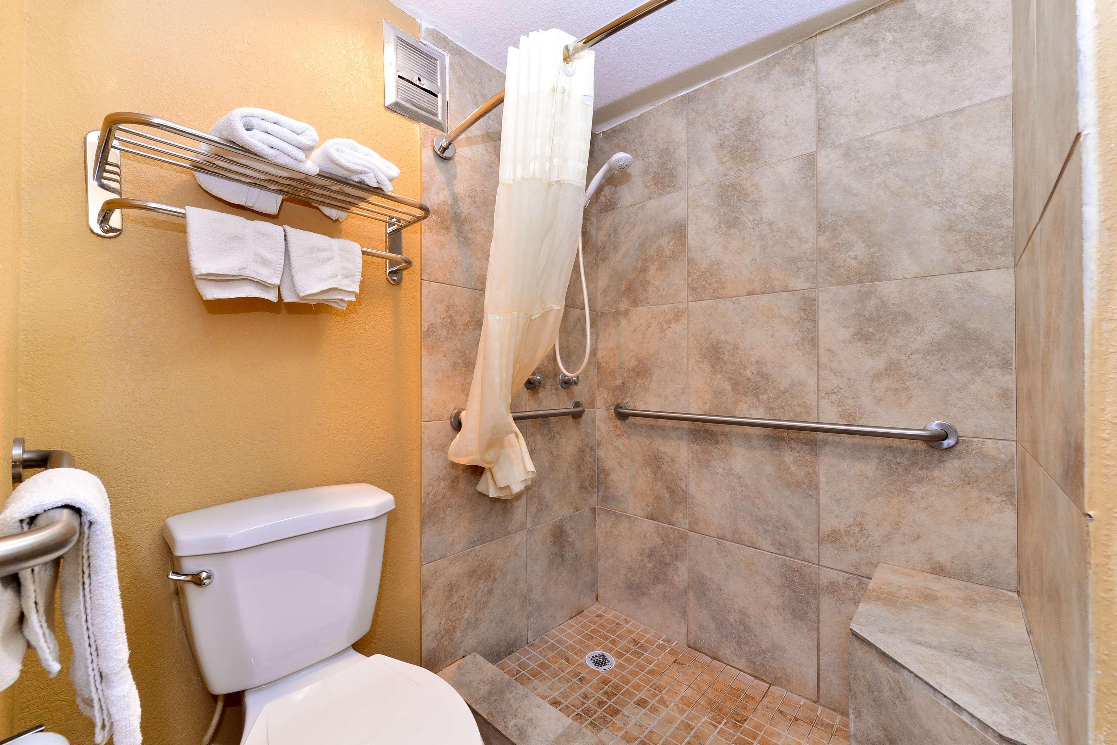 Americas Best Value Inn Schulenburg Buitenkant foto